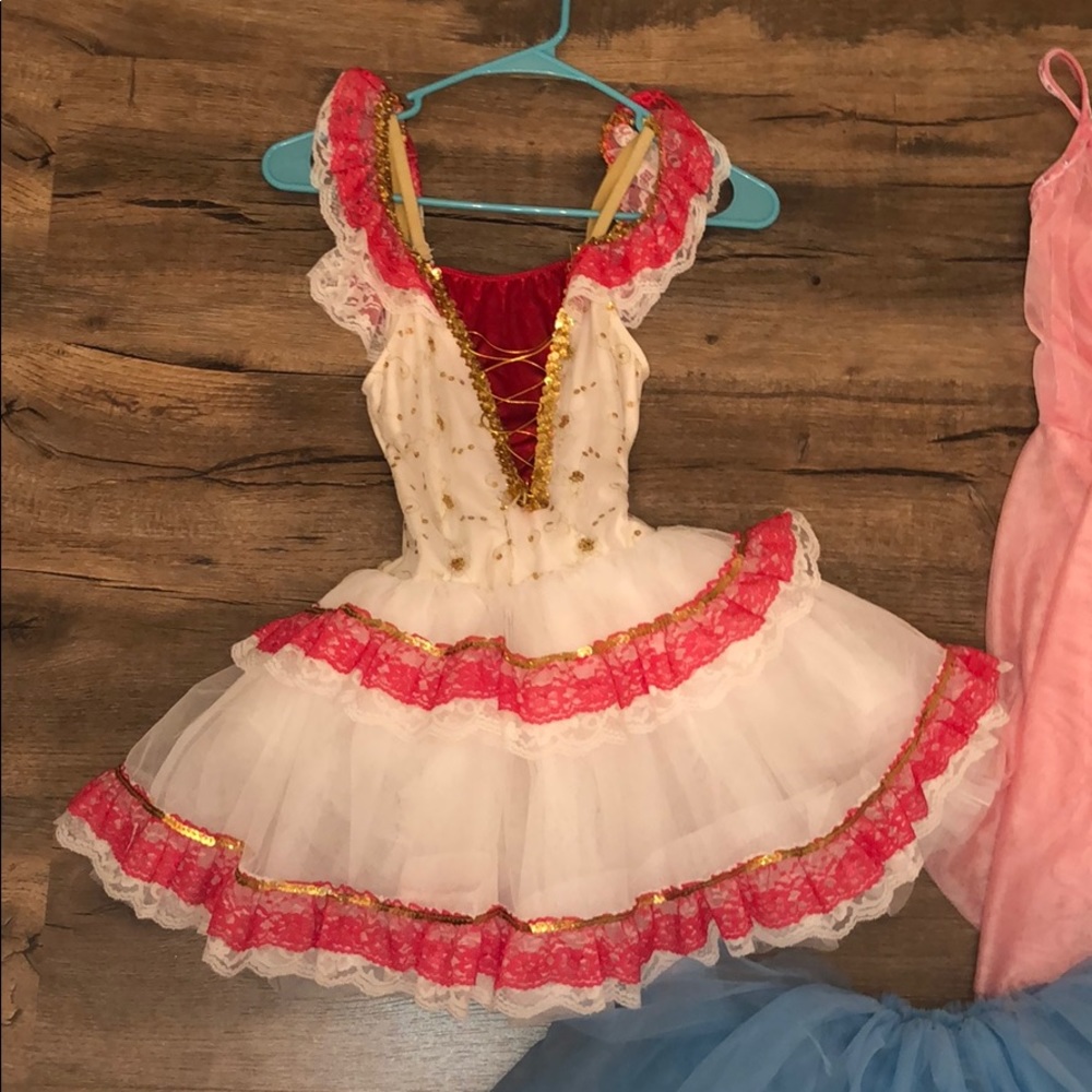 Dance Costumes Gem